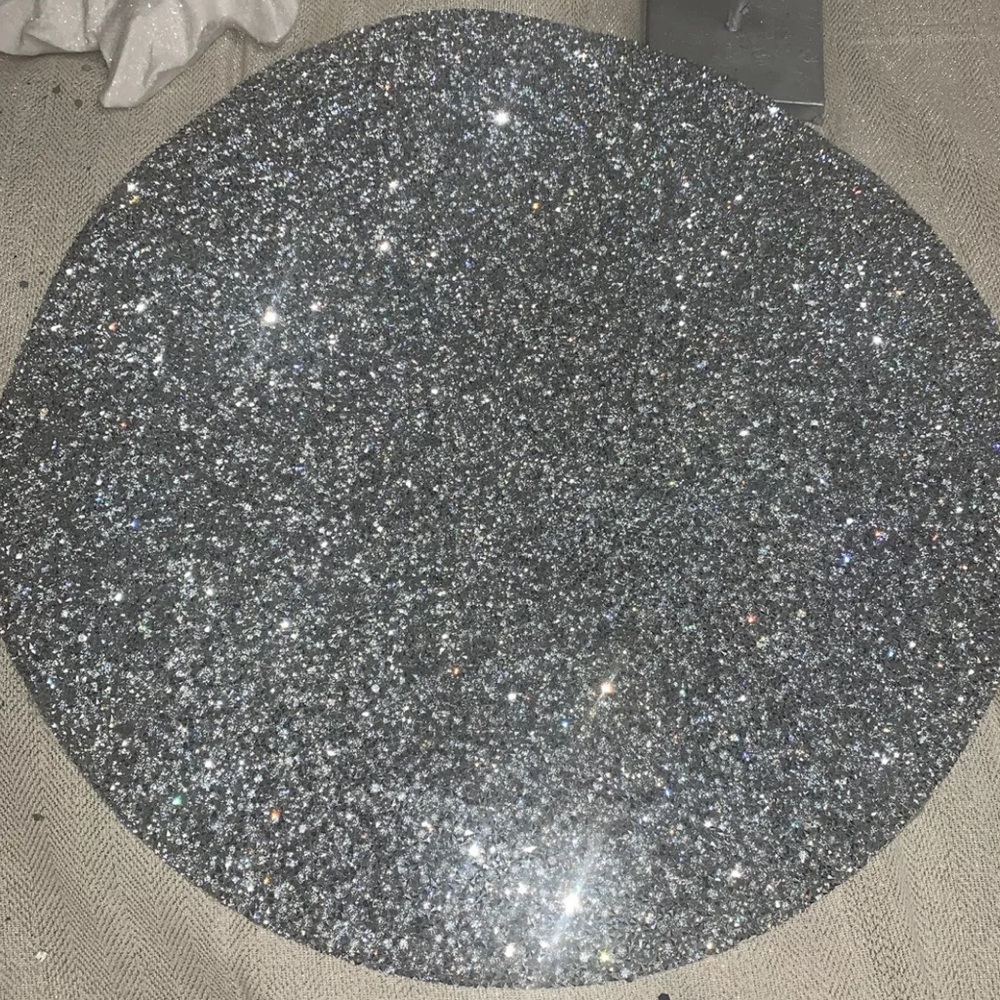 4 Sparkles home Diamond Round Silver Holiday Christmas Luminous Silver Placemat